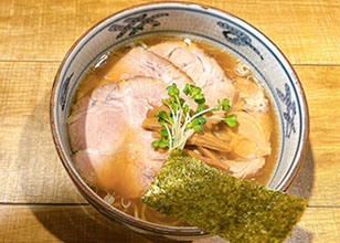 醤油チャーシューラーメン