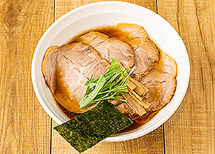 鶏だし醤油チャーシューラーメン